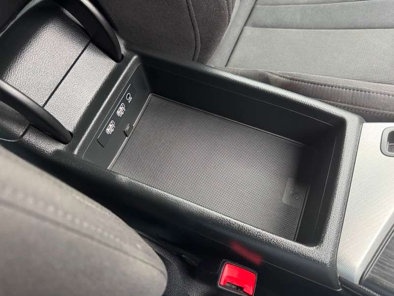 2016 AUDI A4 2016 AUDI A4