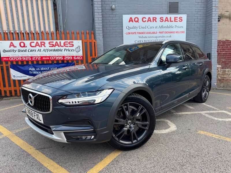 A 2018 VOLVO V90 D4 CROSS COUNTRY PRO AWD A 2018 VOLVO V90 D4 CROSS COUNTRY PRO AWD