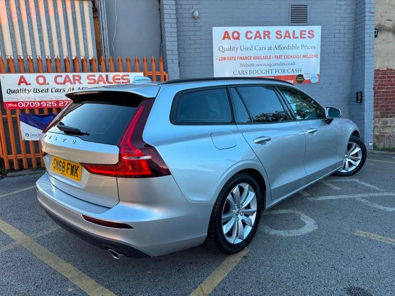2018 VOLVO V60 2018 VOLVO V60
