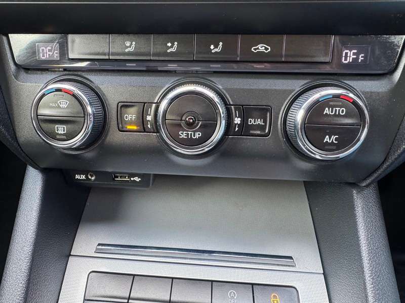 2013 SKODA OCTAVIA 2013 SKODA OCTAVIA