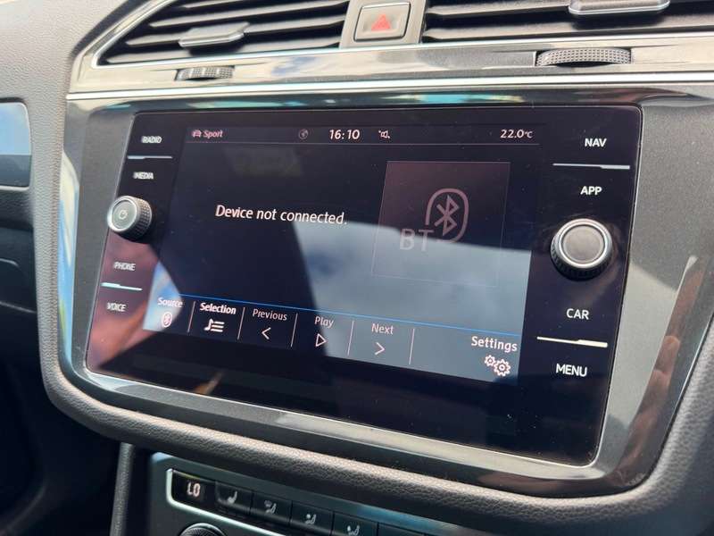 2018 VOLKSWAGEN TIGUAN 2018 VOLKSWAGEN TIGUAN