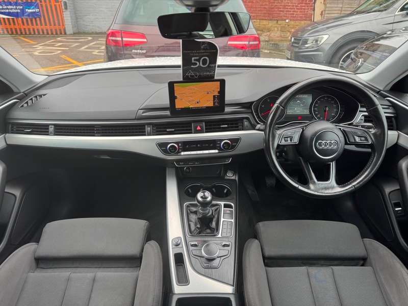 2016 AUDI A4 2016 AUDI A4