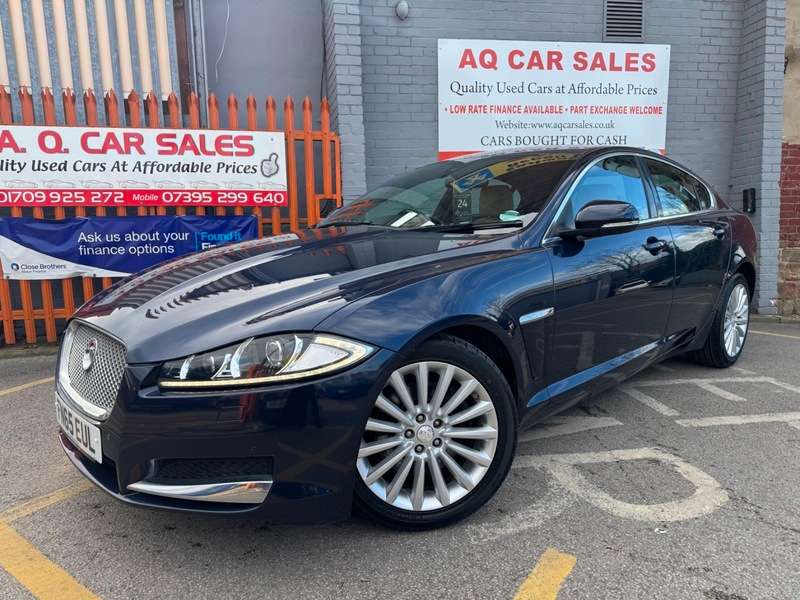 A 2015 JAGUAR XF D LUXURY A 2015 JAGUAR XF D LUXURY