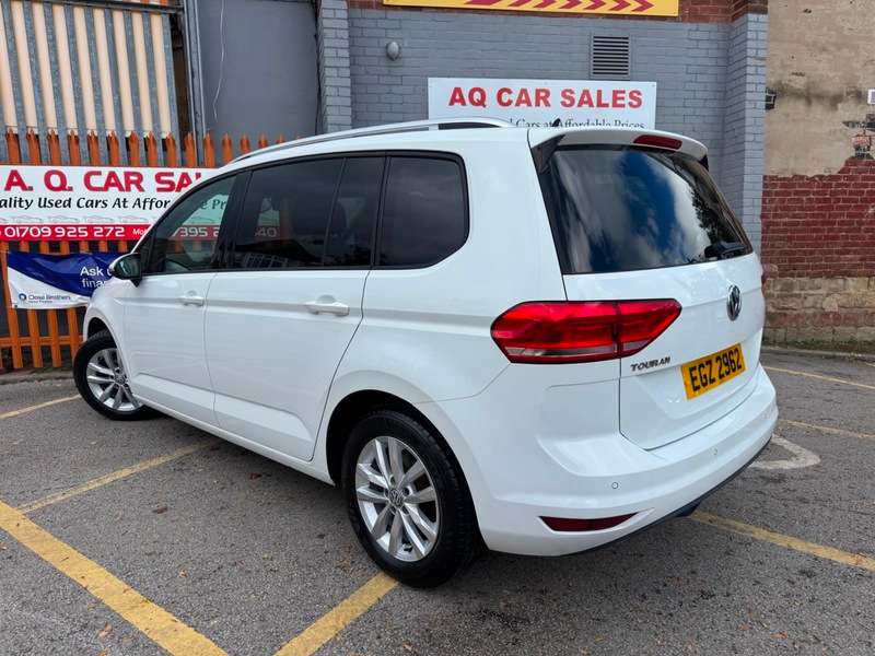 2016 VOLKSWAGEN TOURAN 2016 VOLKSWAGEN TOURAN