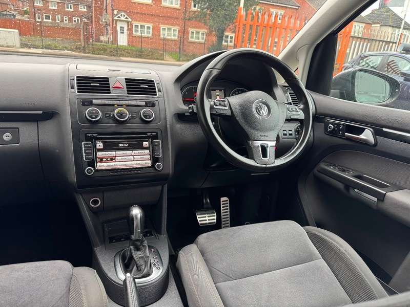 2014 VOLKSWAGEN TOURAN 2014 VOLKSWAGEN TOURAN