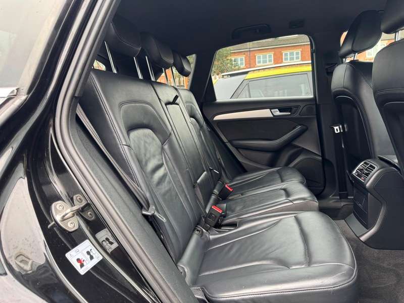 2015 AUDI Q5 2015 AUDI Q5