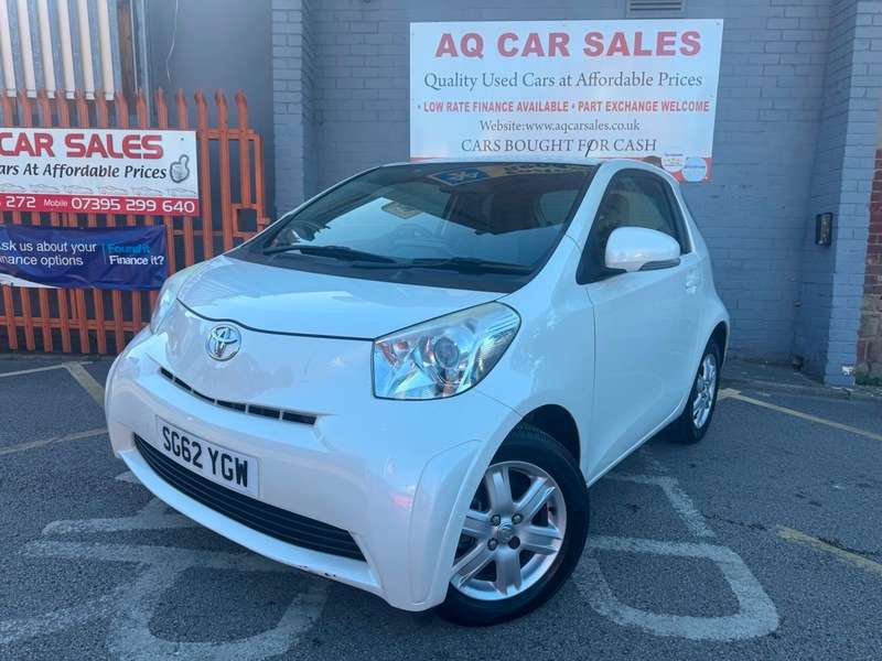 A 2012 TOYOTA IQ VVT-I IQ A 2012 TOYOTA IQ VVT-I IQ