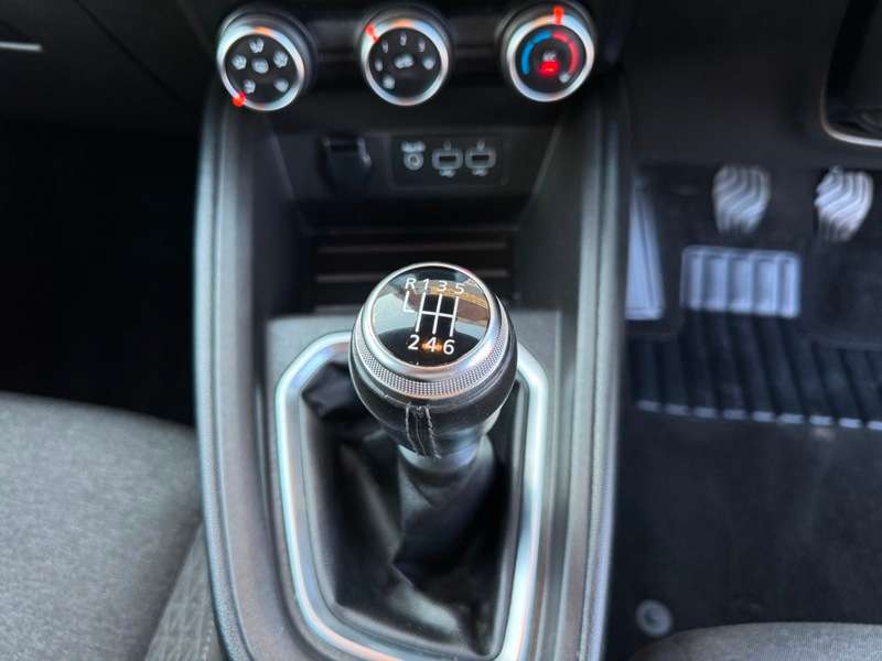 2020 RENAULT CLIO 2020 RENAULT CLIO