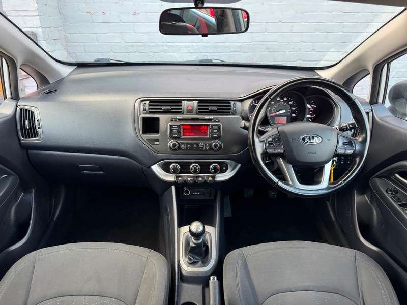 2014 KIA RIO 2014 KIA RIO