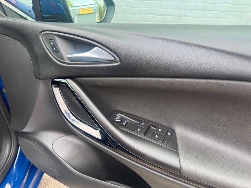 2018 VAUXHALL ASTRA 2018 VAUXHALL ASTRA