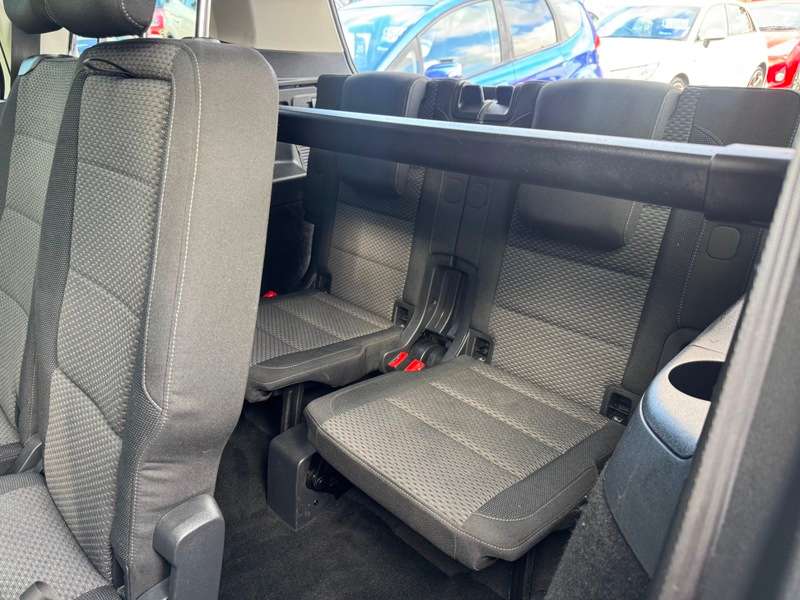 2016 VOLKSWAGEN TOURAN 2016 VOLKSWAGEN TOURAN