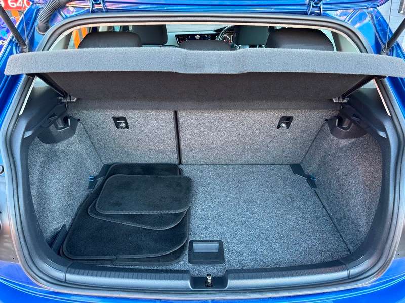 2019 VOLKSWAGEN POLO 2019 VOLKSWAGEN POLO