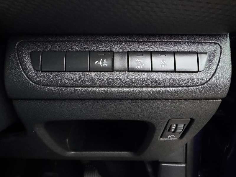 2016 PEUGEOT 208 2016 PEUGEOT 208