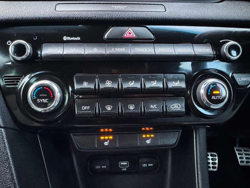 2021 KIA SPORTAGE 2021 KIA SPORTAGE