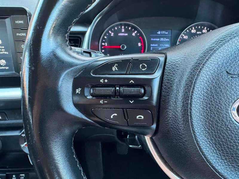 2018 KIA STONIC 2018 KIA STONIC