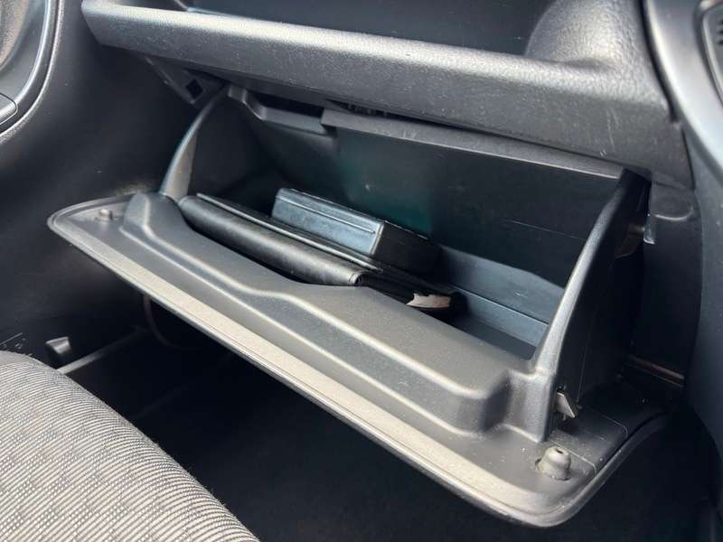 2015 TOYOTA YARIS 2015 TOYOTA YARIS