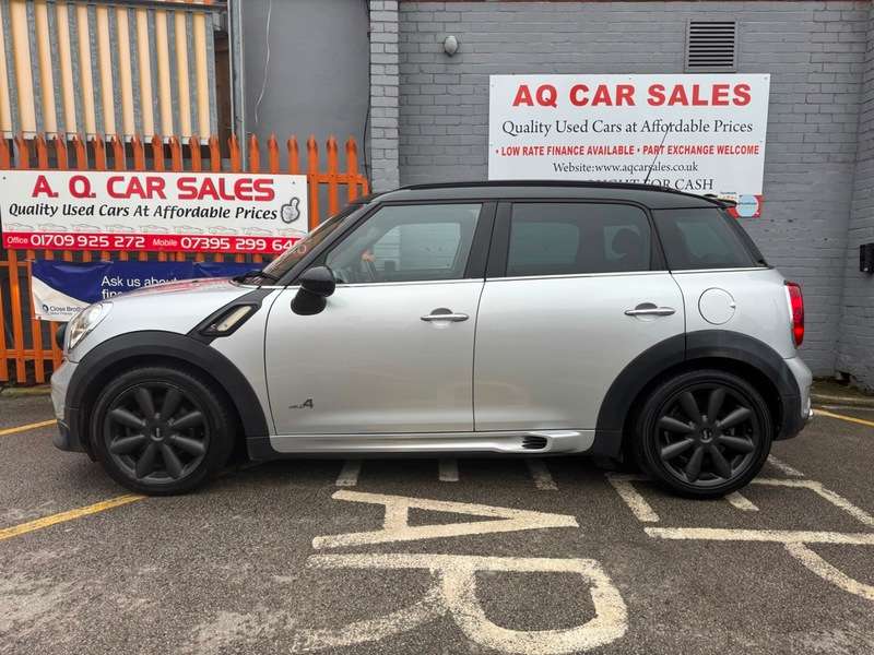 A 2011 MINI COUNTRYMAN COOPER SD ALL4 A 2011 MINI COUNTRYMAN COOPER SD ALL4