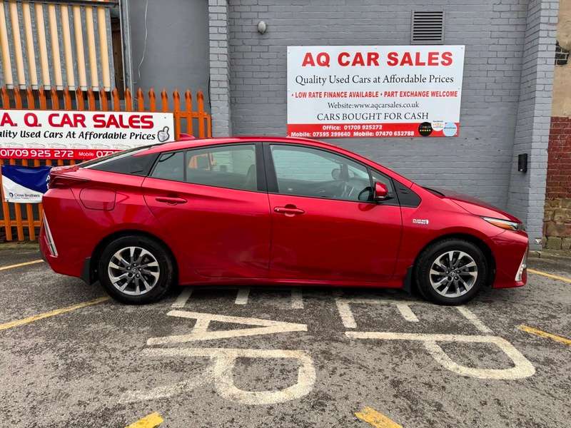 2017 TOYOTA PRIUS 2017 TOYOTA PRIUS