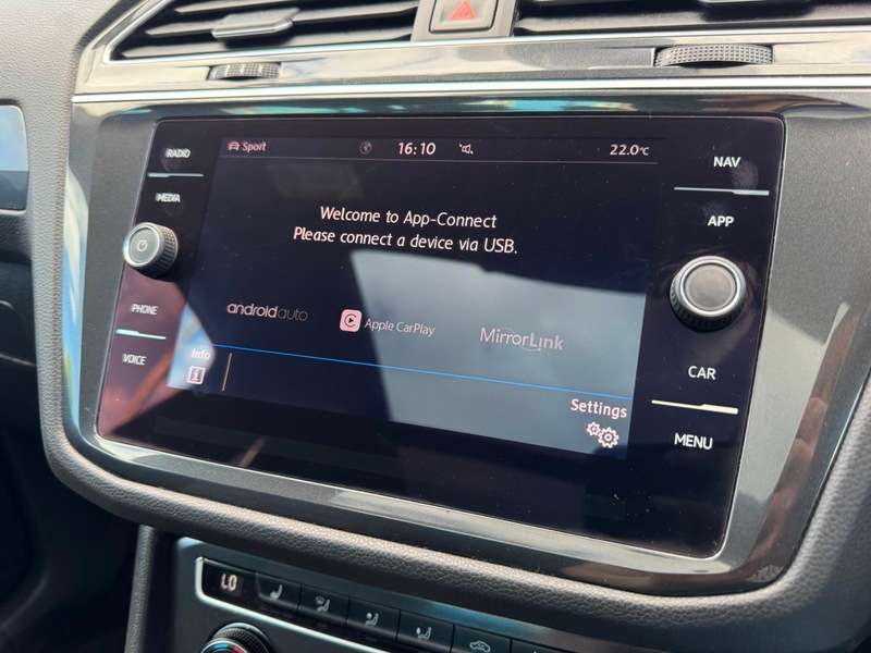 2018 VOLKSWAGEN TIGUAN 2018 VOLKSWAGEN TIGUAN