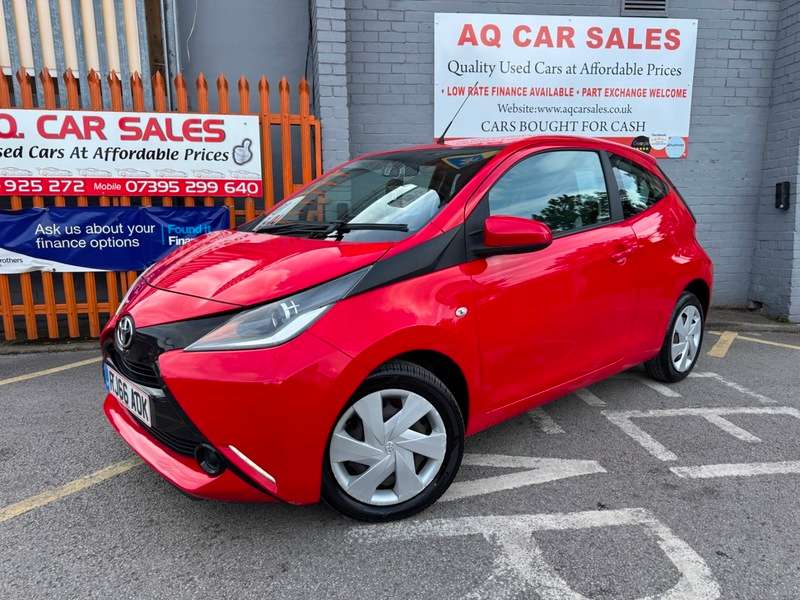 A 2016 TOYOTA AYGO VVT-I X-PLAY A 2016 TOYOTA AYGO VVT-I X-PLAY