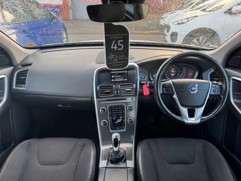 2015 VOLVO XC60 2015 VOLVO XC60