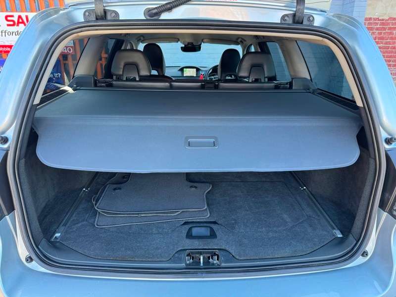 2014 VOLVO V70 2014 VOLVO V70