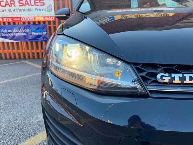 2015 VOLKSWAGEN GOLF 2015 VOLKSWAGEN GOLF