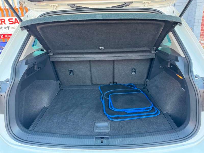 2018 VOLKSWAGEN TIGUAN 2018 VOLKSWAGEN TIGUAN