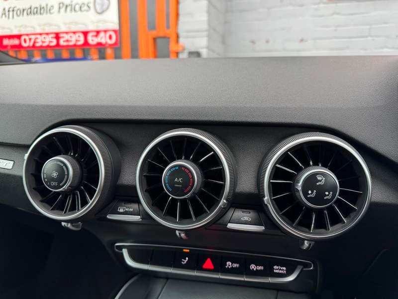 2015 AUDI TT 2015 AUDI TT