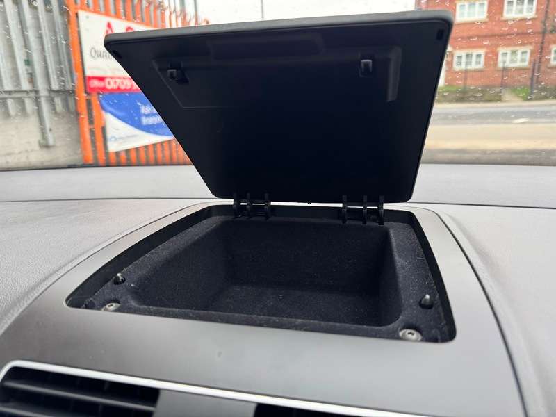 2014 VOLKSWAGEN TOURAN 2014 VOLKSWAGEN TOURAN