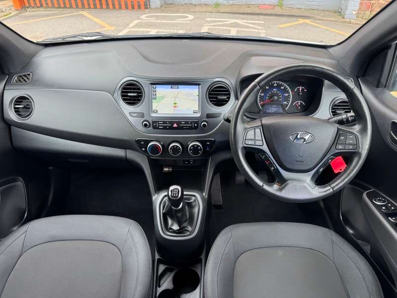 2018 HYUNDAI I10 2018 HYUNDAI I10