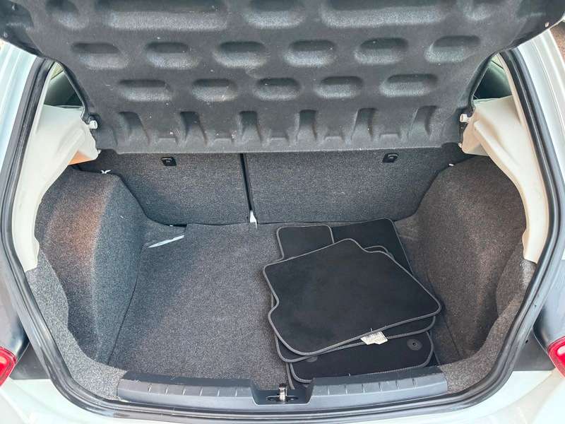 2016 SEAT IBIZA 2016 SEAT IBIZA