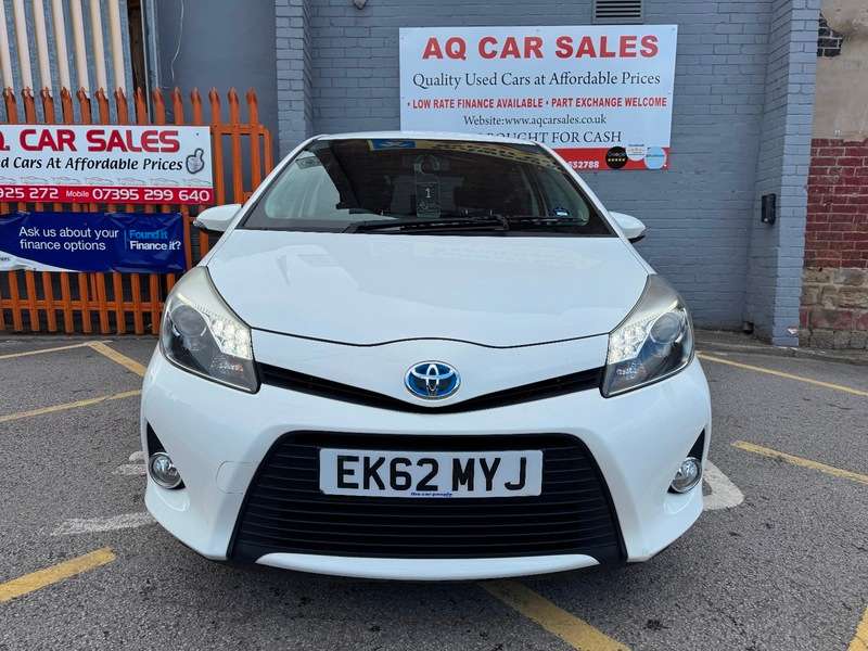 2012 TOYOTA YARIS 2012 TOYOTA YARIS