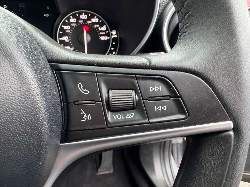 2017 ALFA ROMEO GIULIA 2017 ALFA ROMEO GIULIA