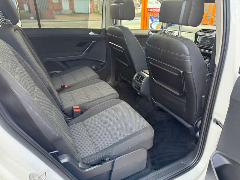 2016 VOLKSWAGEN TOURAN 2016 VOLKSWAGEN TOURAN