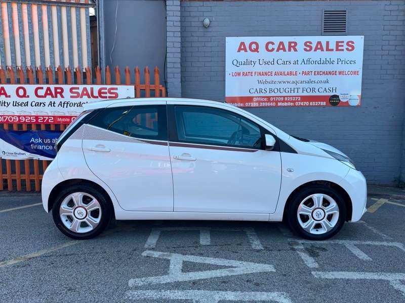 2017 TOYOTA AYGO 2017 TOYOTA AYGO