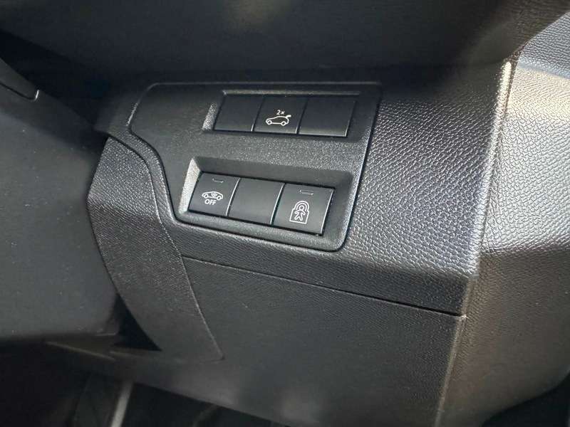 2019 PEUGEOT 3008 2019 PEUGEOT 3008