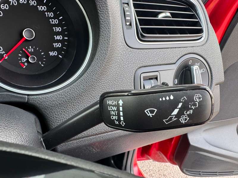 2014 VOLKSWAGEN POLO 2014 VOLKSWAGEN POLO