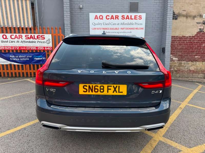 2018 VOLVO V90 2018 VOLVO V90