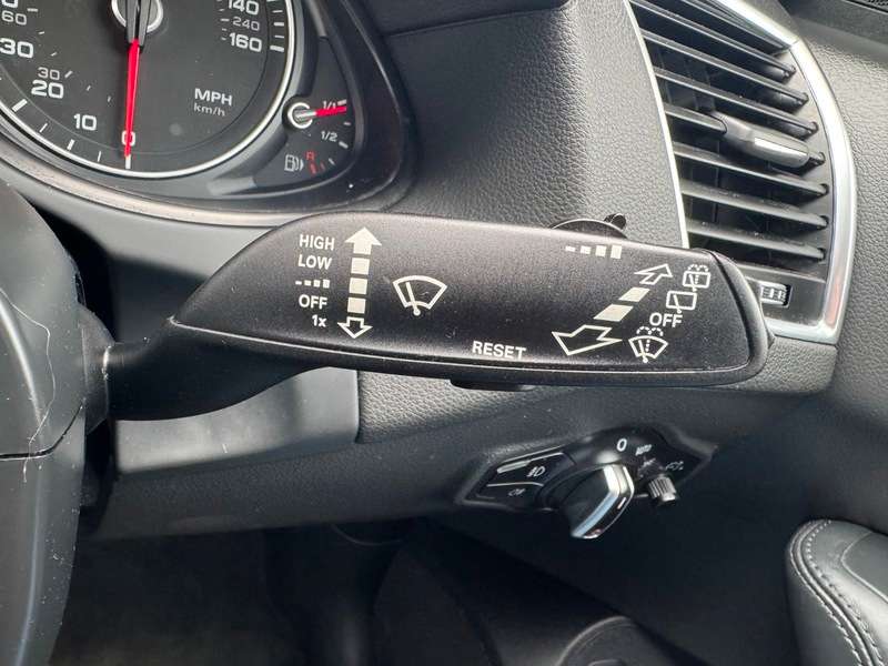 2015 AUDI Q5 2015 AUDI Q5