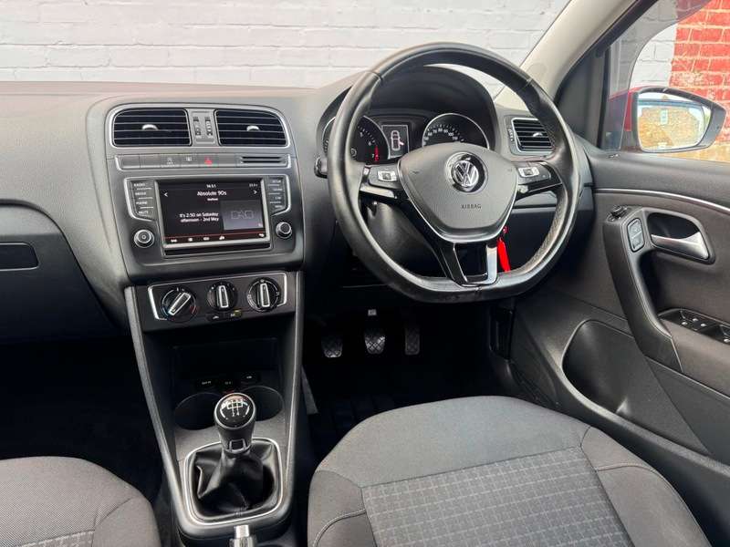 2014 VOLKSWAGEN POLO 2014 VOLKSWAGEN POLO