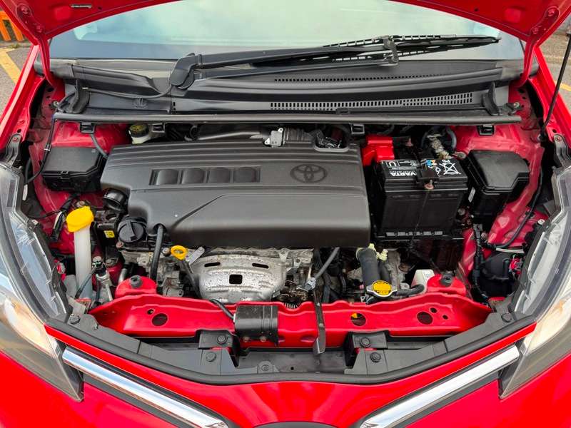 2015 TOYOTA YARIS 2015 TOYOTA YARIS