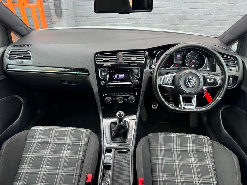 2014 VOLKSWAGEN GOLF 2014 VOLKSWAGEN GOLF