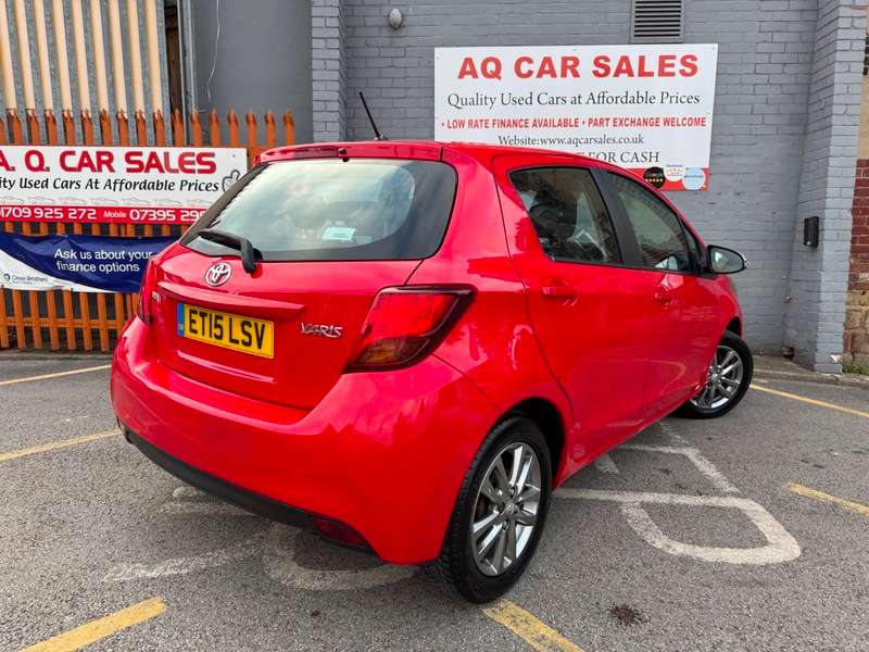 2015 TOYOTA YARIS 2015 TOYOTA YARIS
