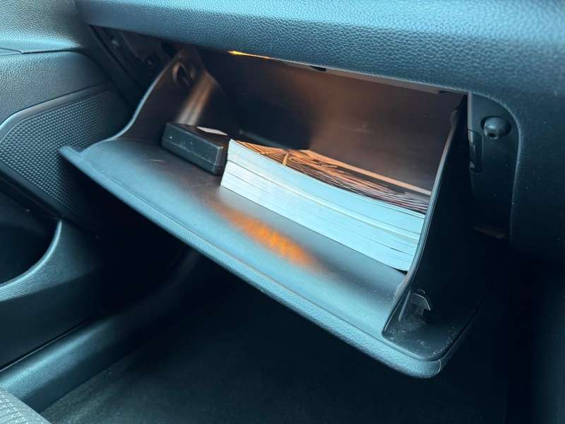 2018 KIA STONIC 2018 KIA STONIC