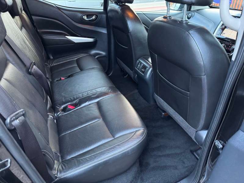 2016 NISSAN NAVARA 2016 NISSAN NAVARA