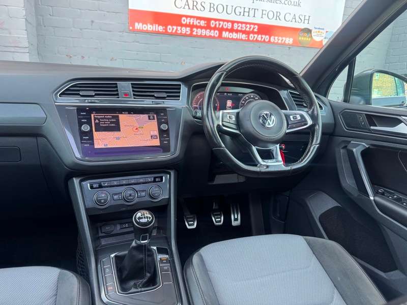 2017 VOLKSWAGEN TIGUAN 2017 VOLKSWAGEN TIGUAN