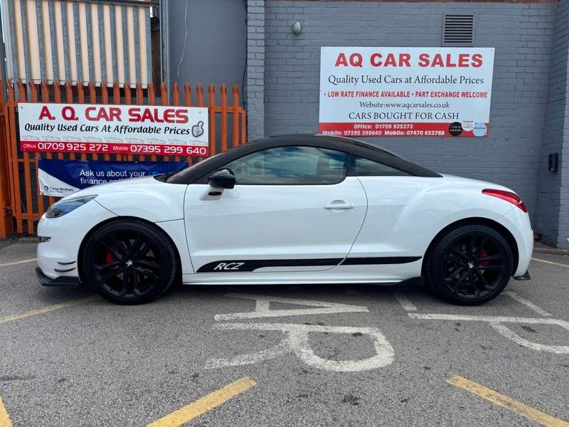 A 2013 PEUGEOT RCZ THP GT A 2013 PEUGEOT RCZ THP GT
