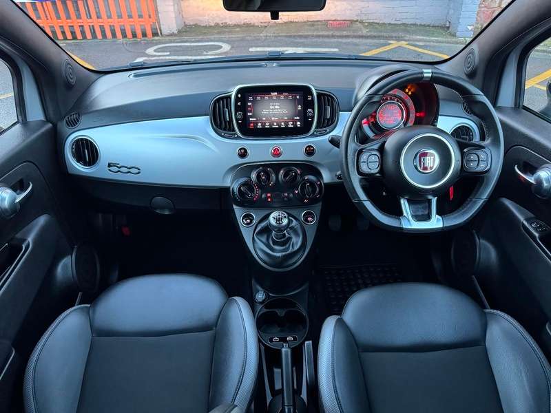 2021 FIAT 500 2021 FIAT 500