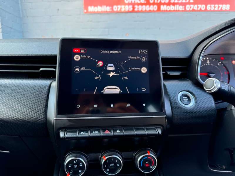 2020 RENAULT CLIO 2020 RENAULT CLIO